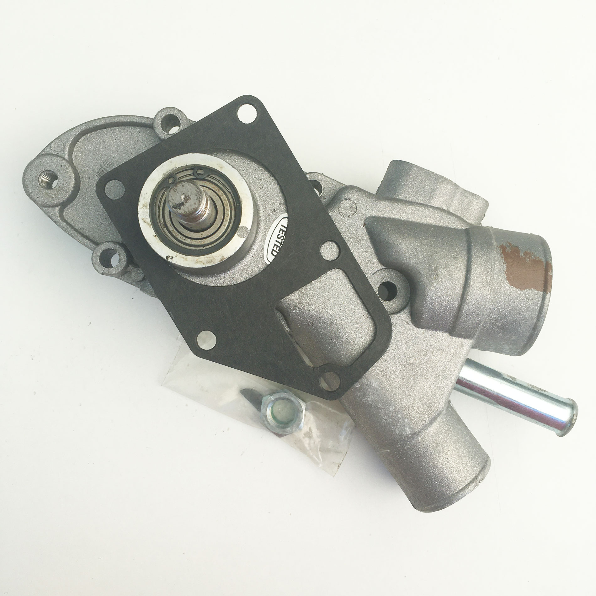 water pump ford granada